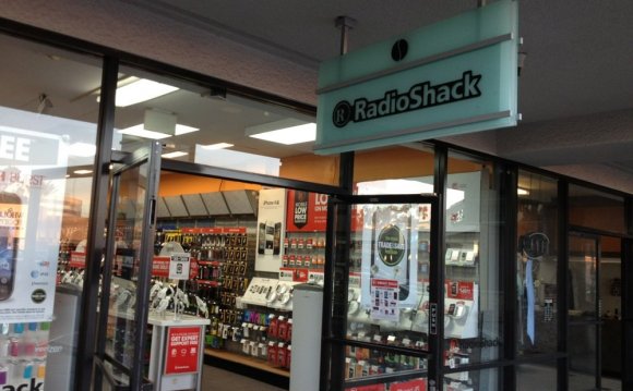 RadioShack - CLOSED - Mobile